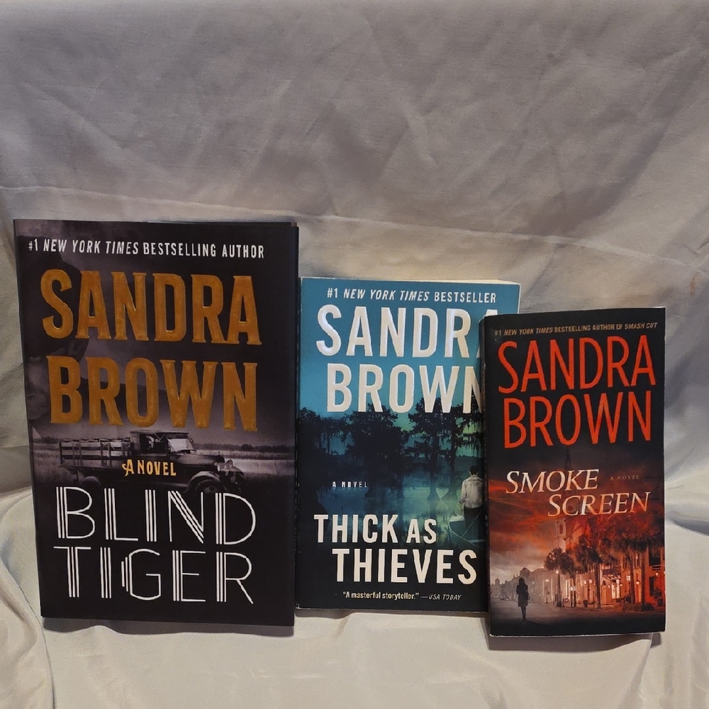 Sandra Brown Book Set - Blind Tiger, Thick as Thieves, Smoke Screen